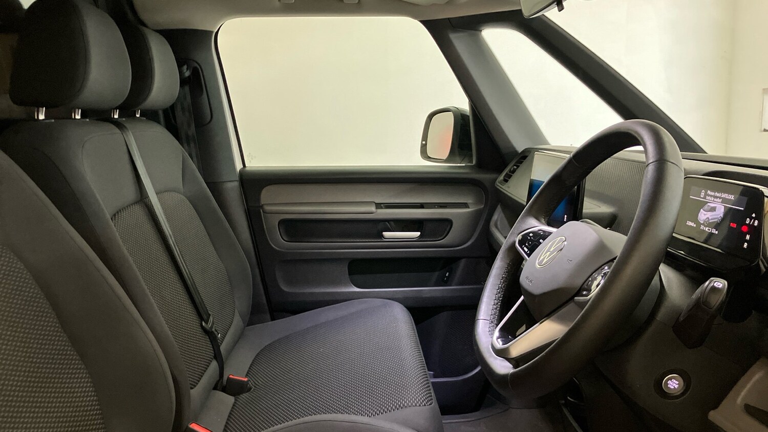 2023 Volkswagen ID-Buzz Cargo 150kW Commerce Plus 77kWh Auto Van Electric Automa - Picture 15 of 24