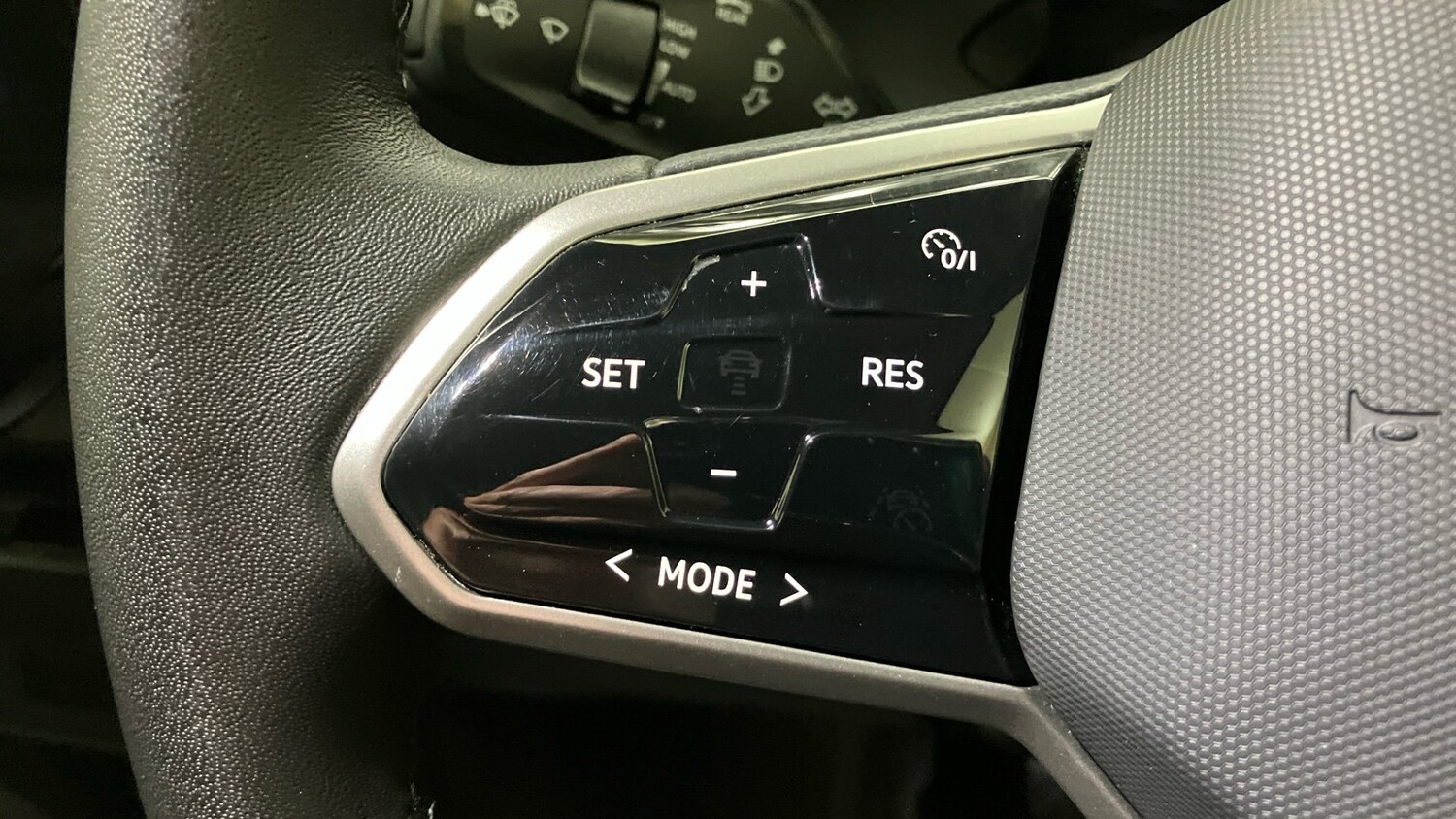 2023 Volkswagen ID-Buzz Cargo 150kW Commerce Plus 77kWh Auto Van Electric Automa - Picture 17 of 24