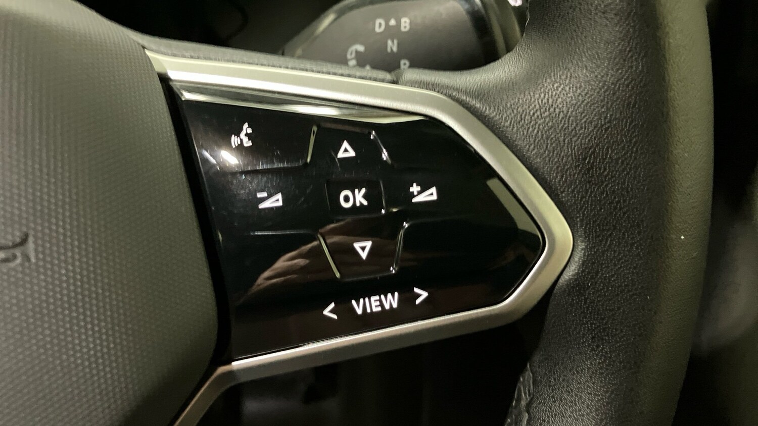 2023 Volkswagen ID-Buzz Cargo 150kW Commerce Plus 77kWh Auto Van Electric Automa - Picture 18 of 24