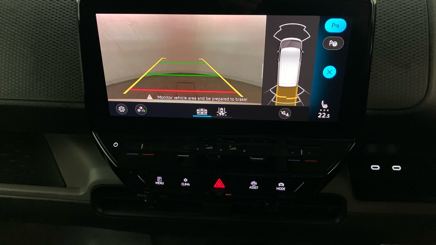 2023 Volkswagen ID-Buzz Cargo 150kW Commerce Plus 77kWh Auto Van Electric Automa - Picture 21 of 24