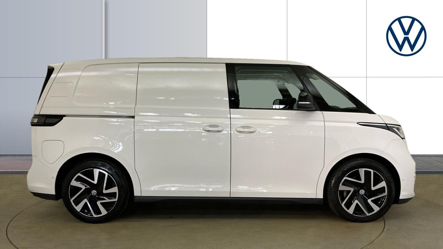 2023 Volkswagen ID-Buzz Cargo 150kW Commerce Plus 77kWh Auto Van Electric Automa - Picture 4 of 24