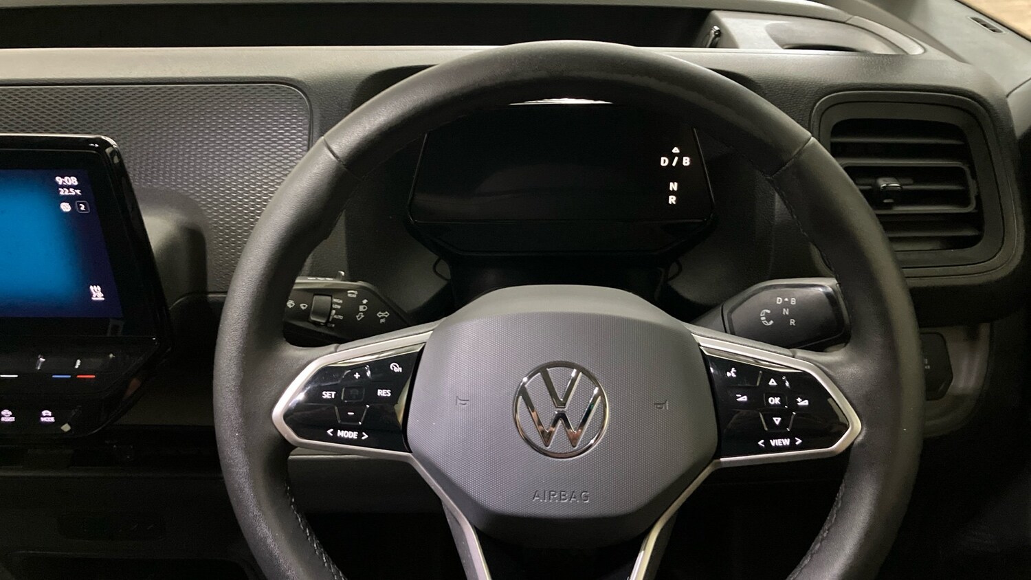 2023 Volkswagen ID-Buzz Cargo 150kW Commerce Plus 77kWh Auto Van Electric Automa - Picture 9 of 24