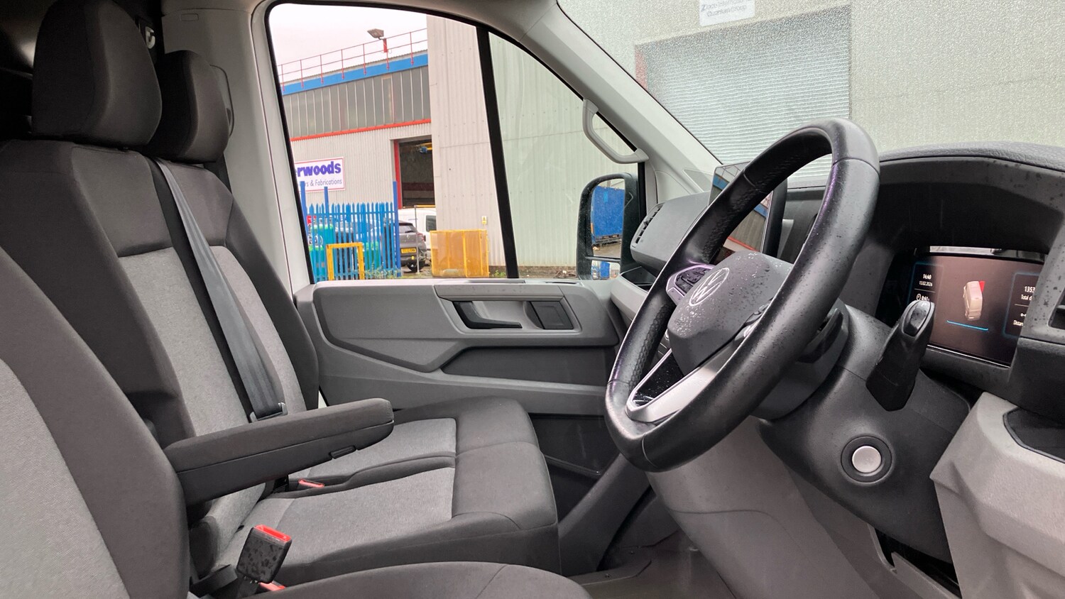 Used Volkswagen Crafter 2025 for sale - 77516337: Photo 15