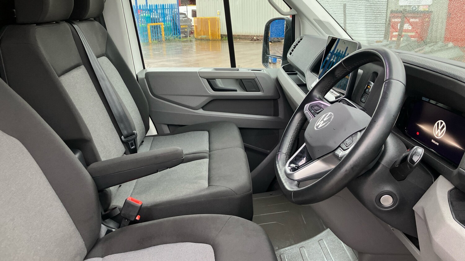 Used Volkswagen Crafter 2025 for sale - 77516337: Photo 39