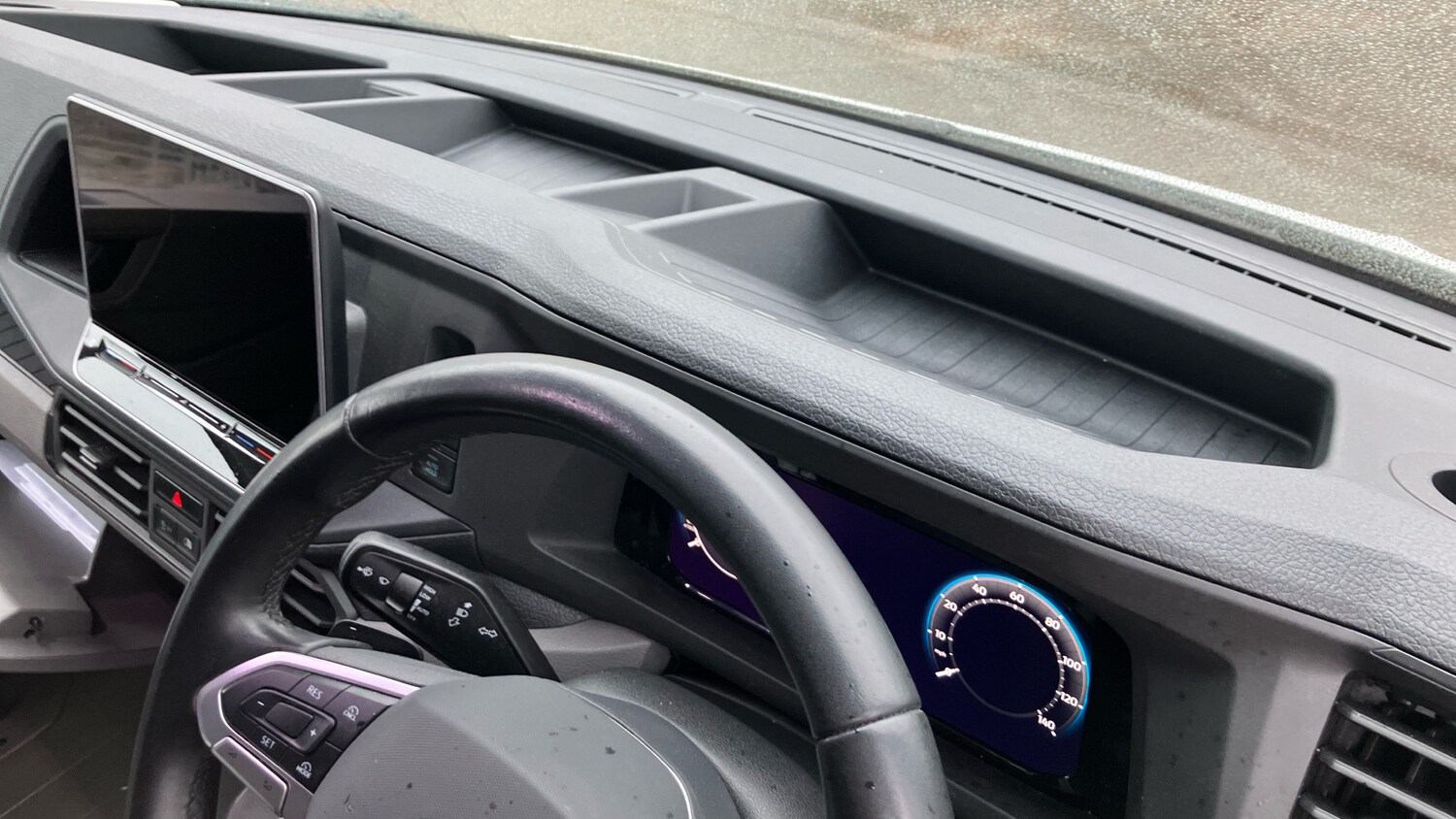 Used Volkswagen Crafter 2025 for sale - 77516337: Photo 43