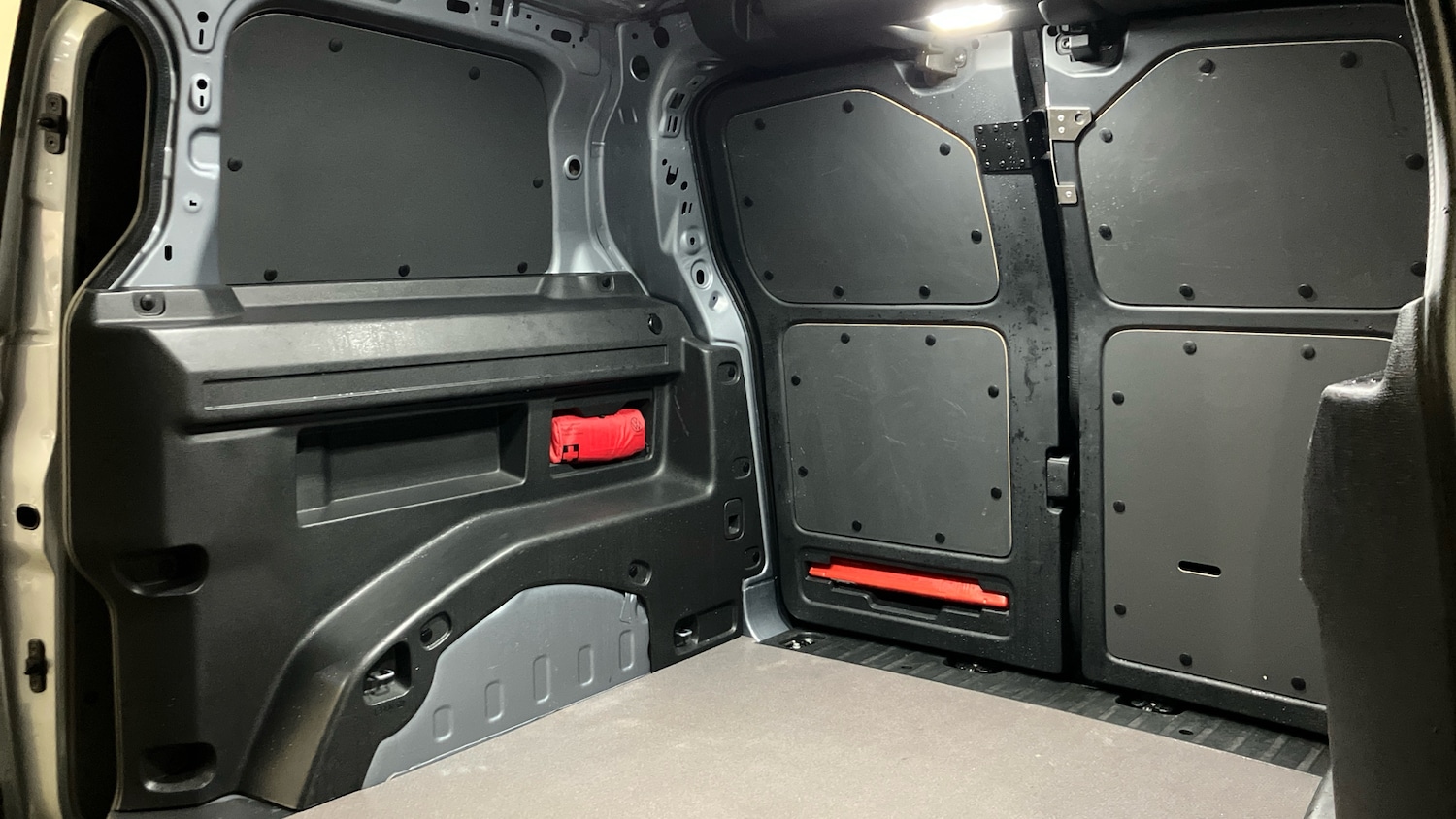 Used Volkswagen ID.Buzz 2025 for sale - 77619740: Photo 23