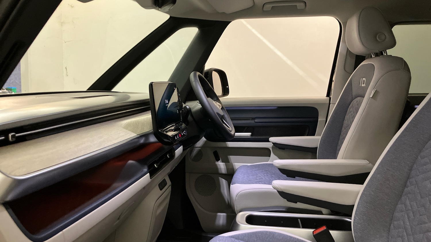 Used Volkswagen ID.Buzz 2024 for sale - 76287127: Photo 23