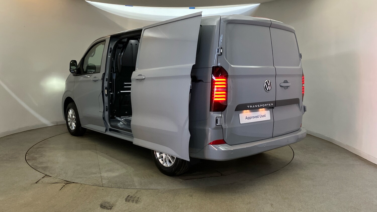 Used Volkswagen Transporter 2025 for sale - 76156509: Photo 35