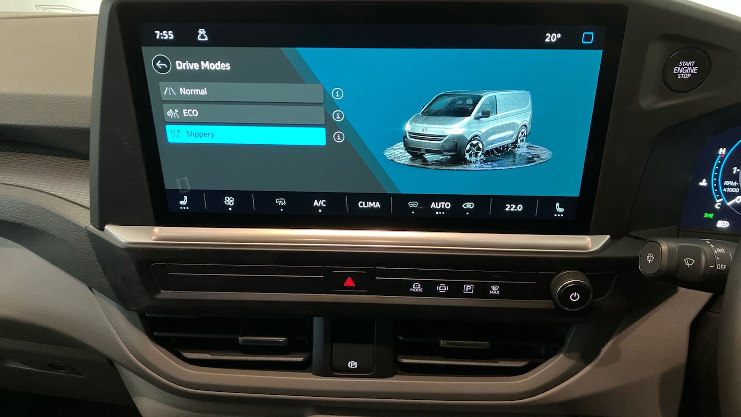 Used Volkswagen Transporter 2025 for sale - 76156509: Photo 41