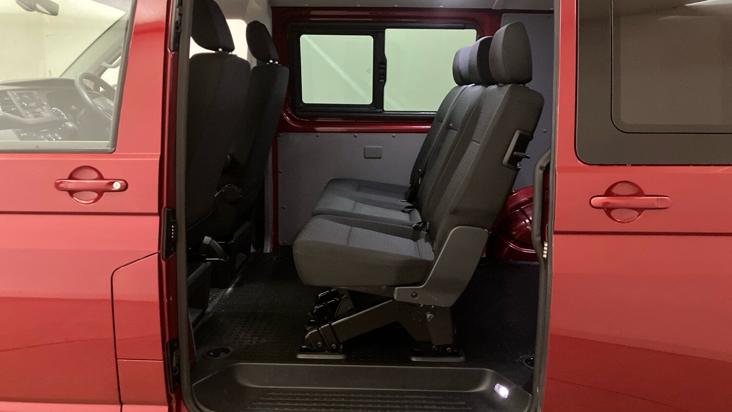 Used Volkswagen Transporter 2021 for sale - 76322395: Photo 23