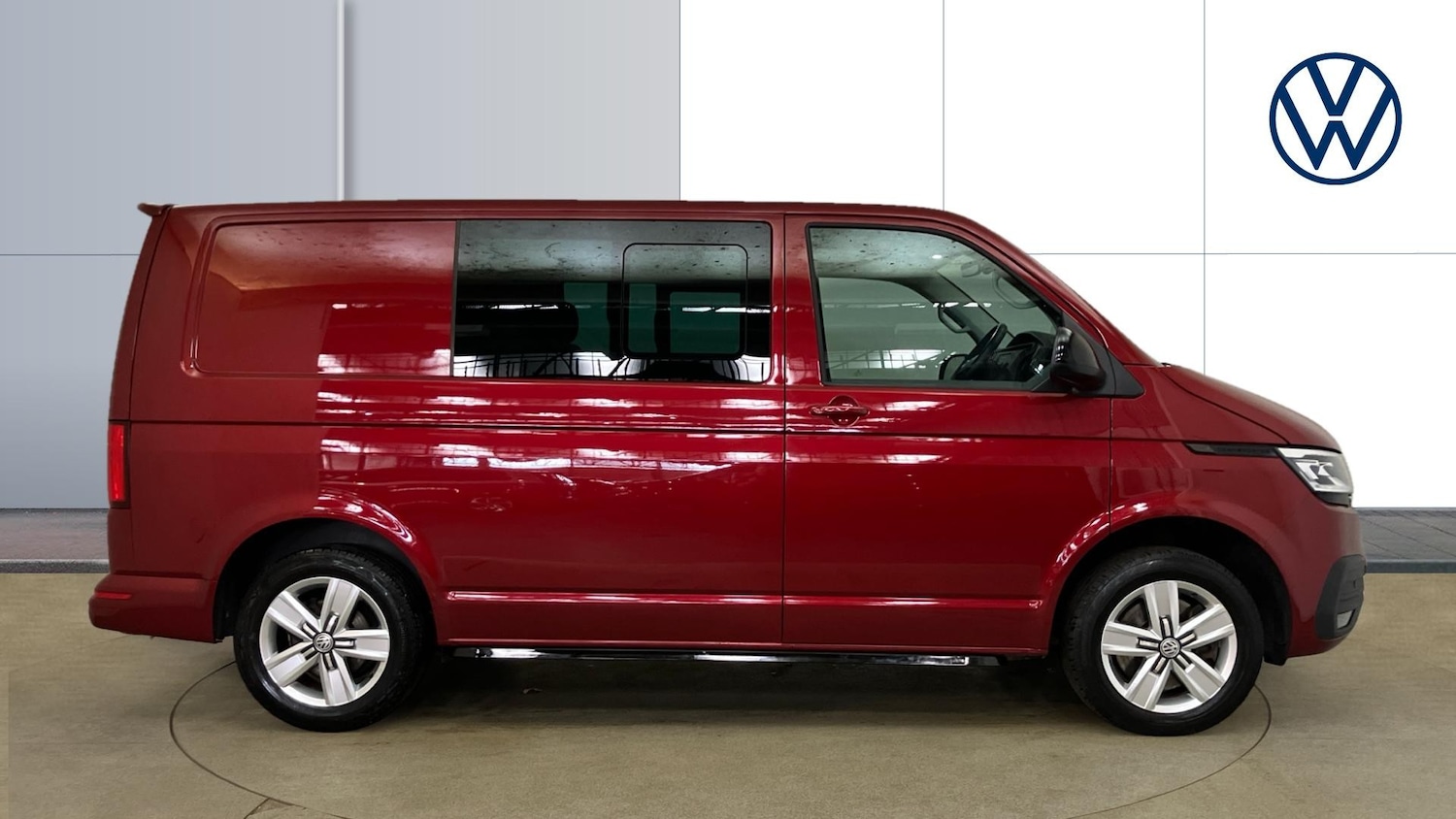Used Volkswagen Transporter 2021 for sale - 76322395: Photo 4