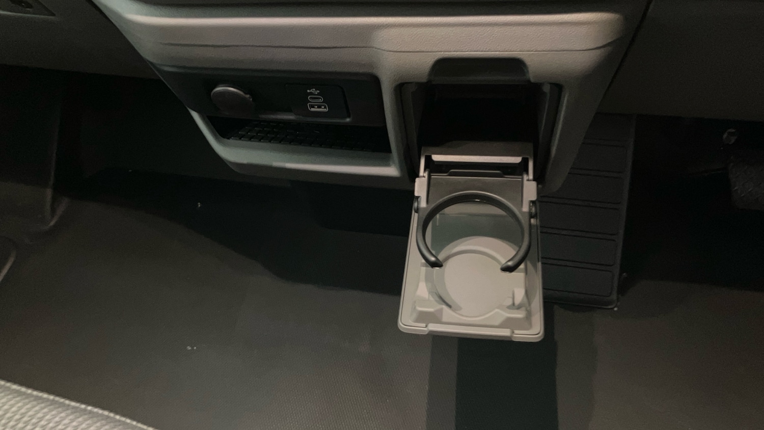 Used Volkswagen Transporter 2025 for sale - 77664863: Photo 14