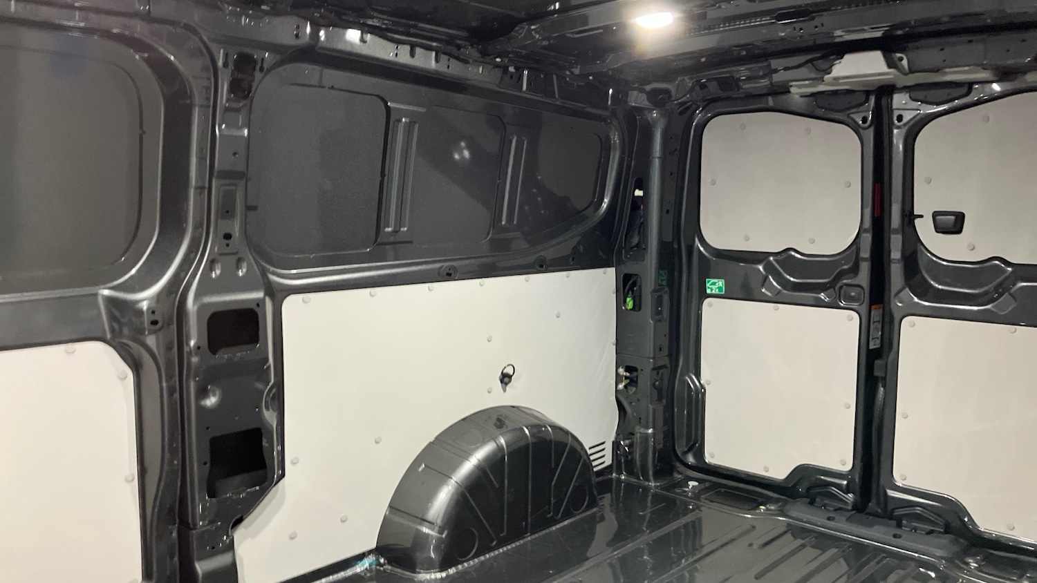 Used Volkswagen Transporter 2025 for sale - 77664863: Photo 24