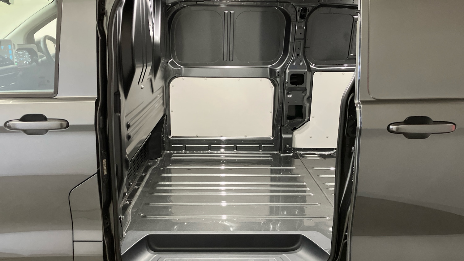 Used Volkswagen Transporter 2025 for sale - 77664863: Photo 25