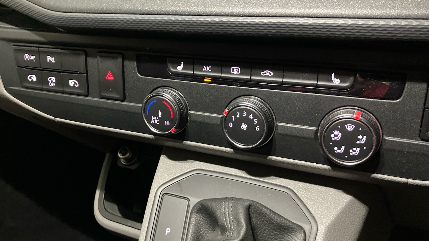 Used Volkswagen Transporter 2021 for sale - 77062050: Photo 13