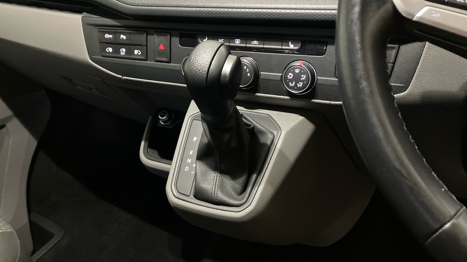 Used Volkswagen Transporter 2021 for sale - 77062050: Photo 14