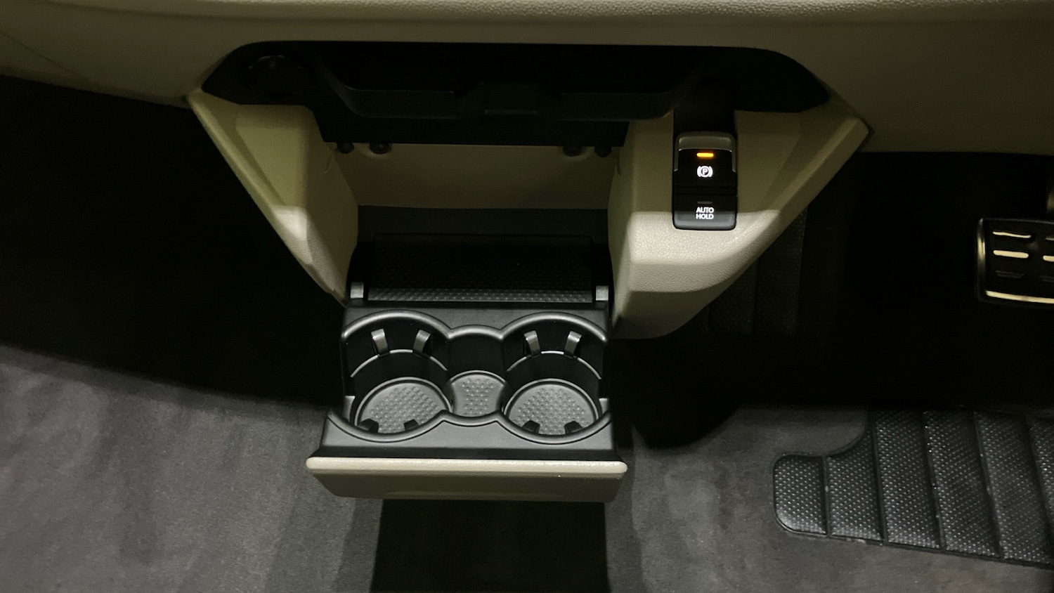 Used Volkswagen Multivan 2025 for sale - 76555653: Photo 14