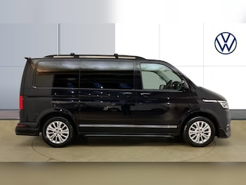 Used Volkswagen Caravelle 2021 for sale - 77502532: Photo