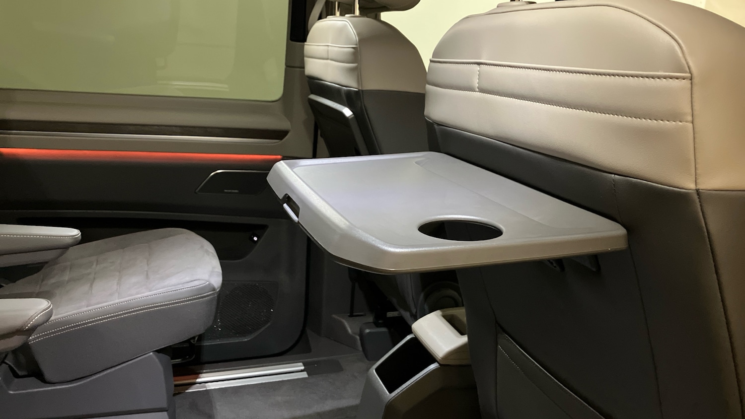 Used Volkswagen Multivan 2025 for sale - 76452650: Photo 26