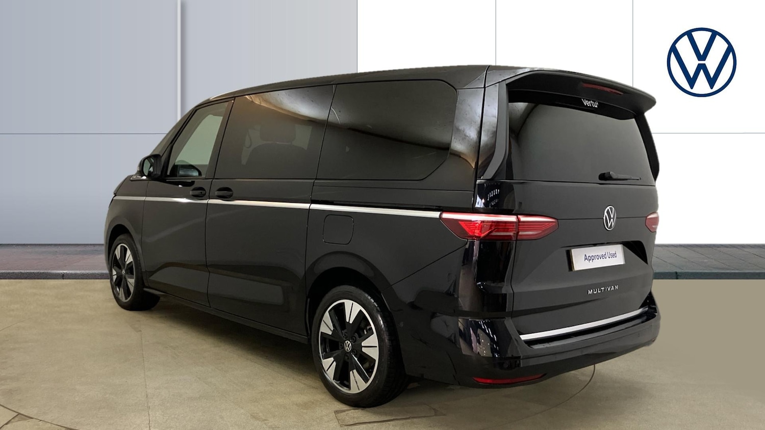 Used Volkswagen Multivan 2025 for sale - 76452650: Photo 3