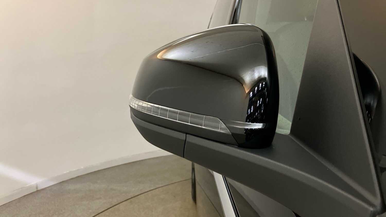 Used Volkswagen Multivan 2025 for sale - 76452650: Photo 34