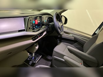 Used Volkswagen Multivan 2025 for sale - 76363265: Photo