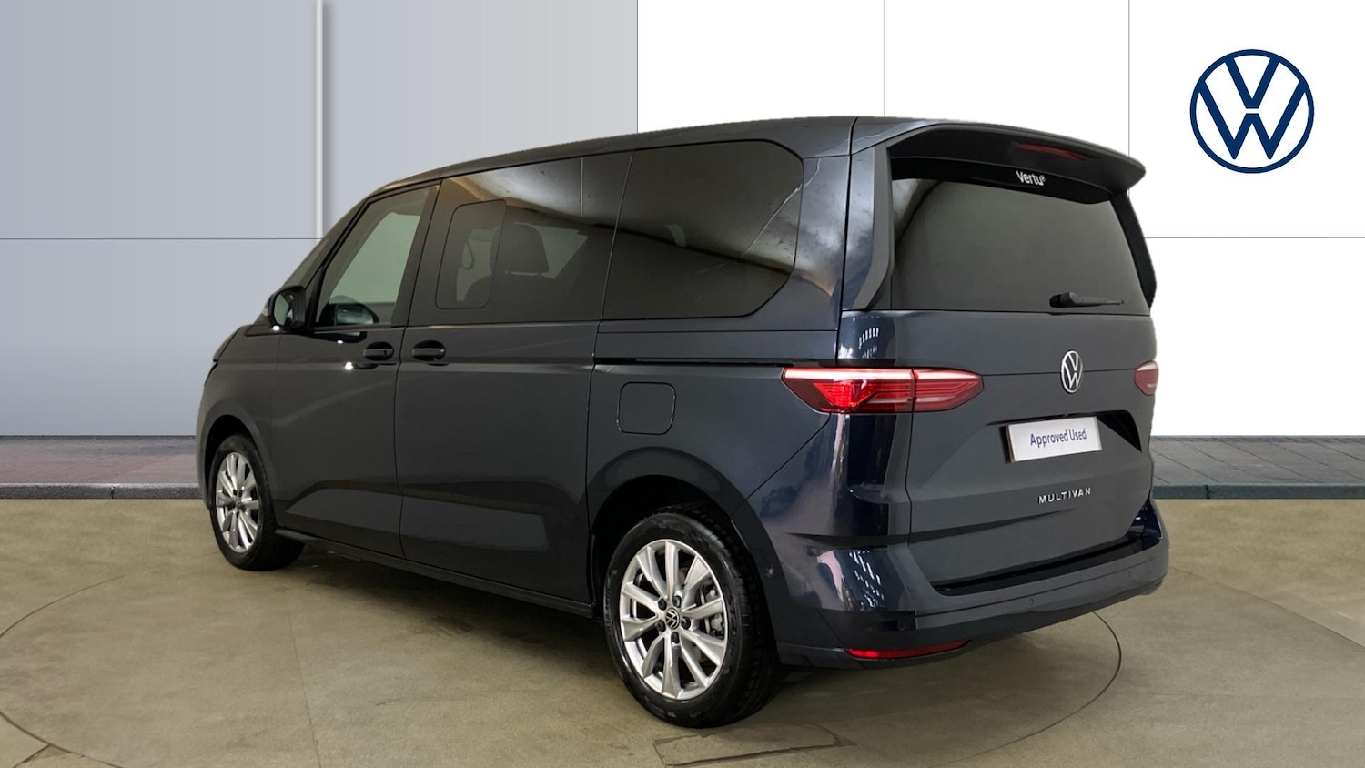 Used Volkswagen Multivan 2025 for sale - 76363265: Photo 3