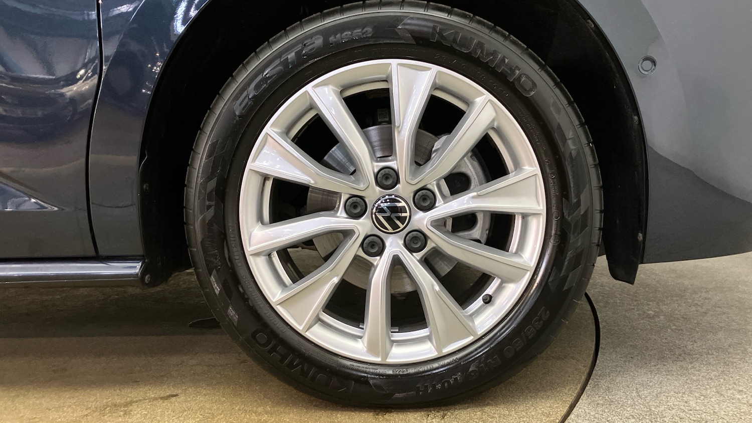 Used Volkswagen Multivan 2025 for sale - 76363265: Photo 5