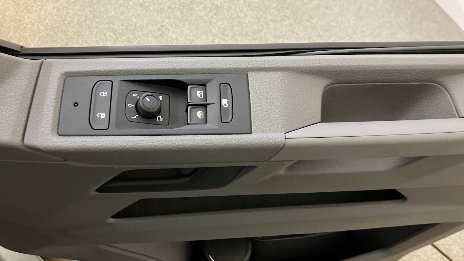 Used Volkswagen Transporter 2023 for sale - 78176379: Photo 19