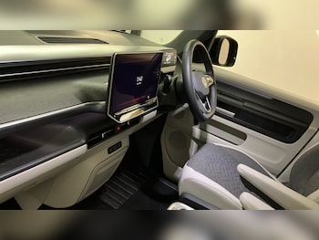 Used Volkswagen ID.Buzz 2025 for sale - 76415709: Photo