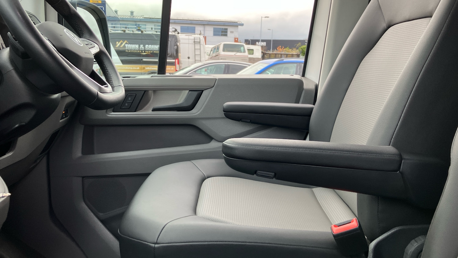 Used Volkswagen Crafter 2025 for sale - 76449493: Photo 21