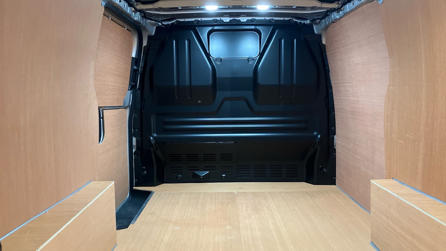 Used Volkswagen Transporter 2025 for sale - 77640491: Photo 20