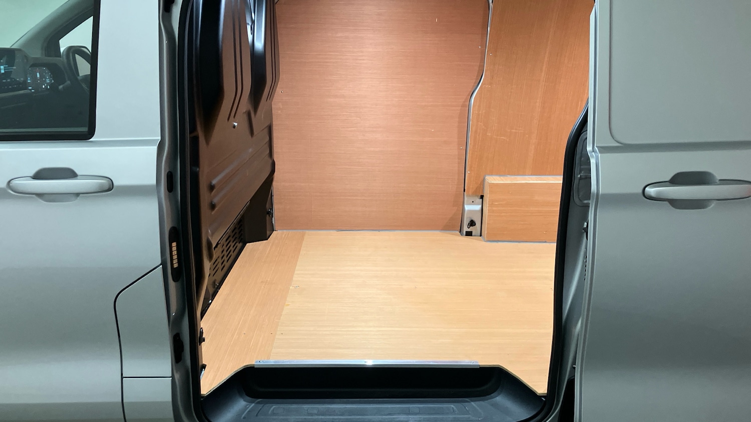 Used Volkswagen Transporter 2025 for sale - 77640491: Photo 27