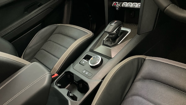 Used Volkswagen Amarok 2023 for sale - 76143539: Photo 14