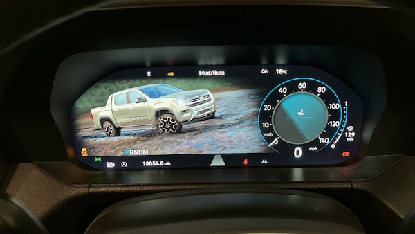 Used Volkswagen Amarok 2023 for sale - 76143539: Photo 44