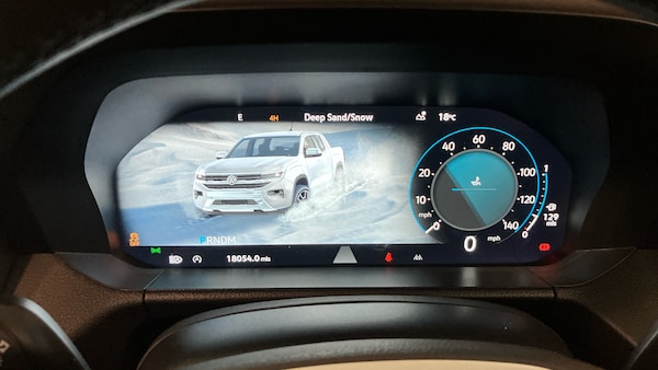 Used Volkswagen Amarok 2023 for sale - 76143539: Photo 45