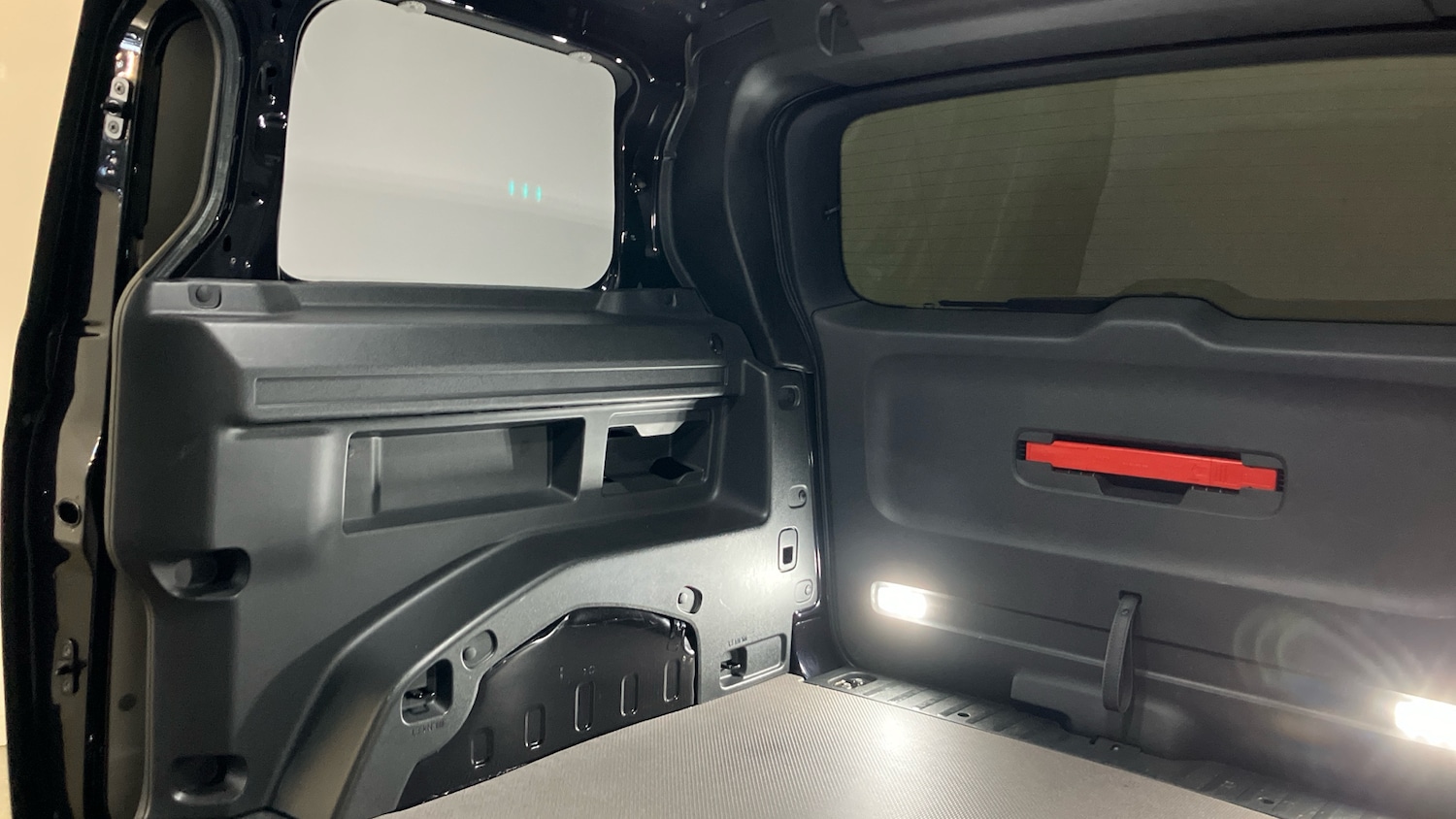 Used Volkswagen ID.Buzz 2025 for sale - 76722736: Photo 34