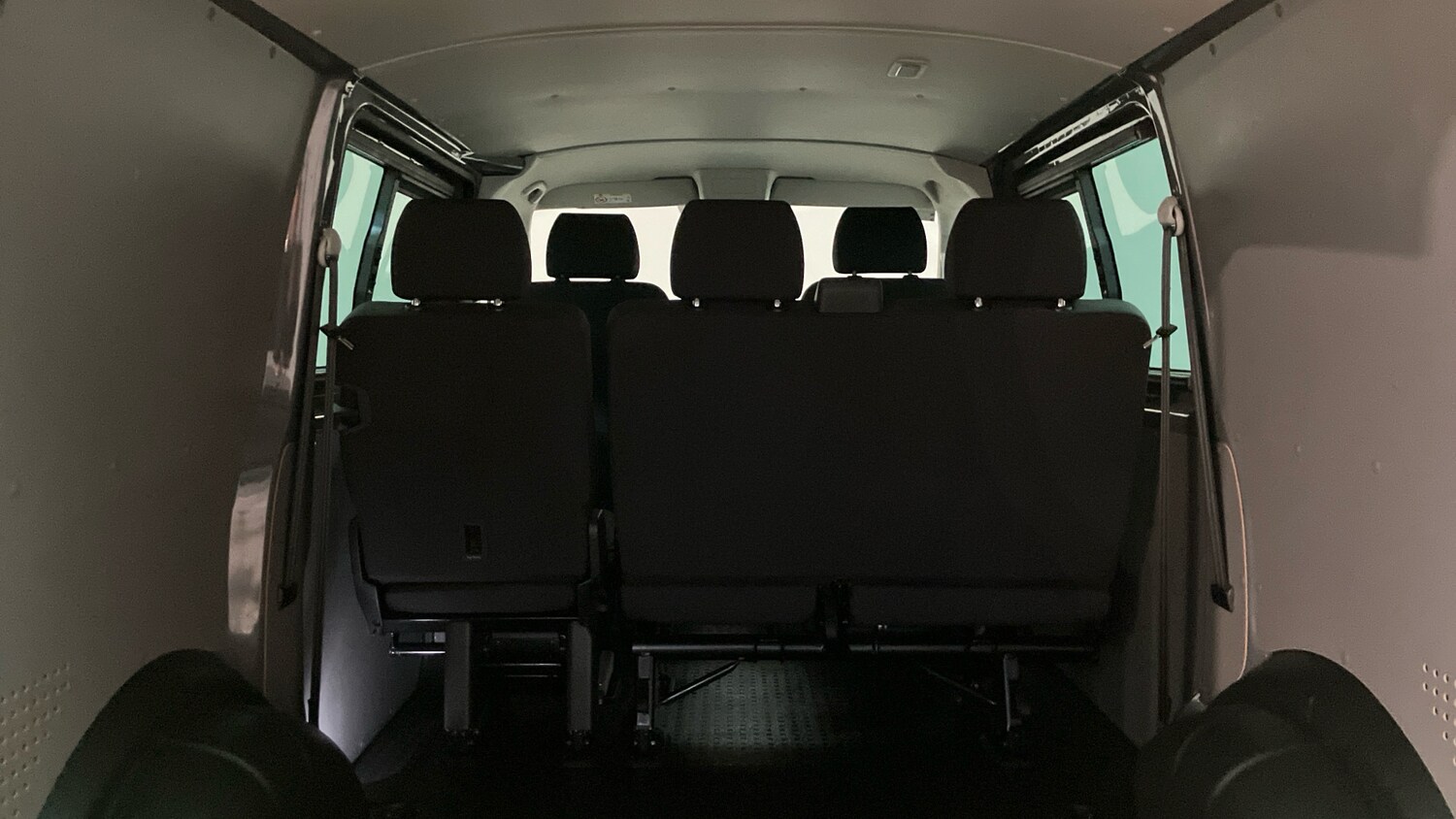 Used Volkswagen Transporter 2022 for sale - 76384897: Photo 20