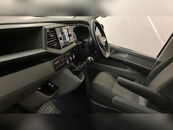 Used Volkswagen Transporter 2022 for sale - 76384897: Photo