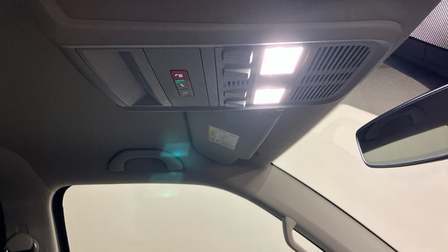 Used Volkswagen Transporter 2022 for sale - 76384897: Photo 41