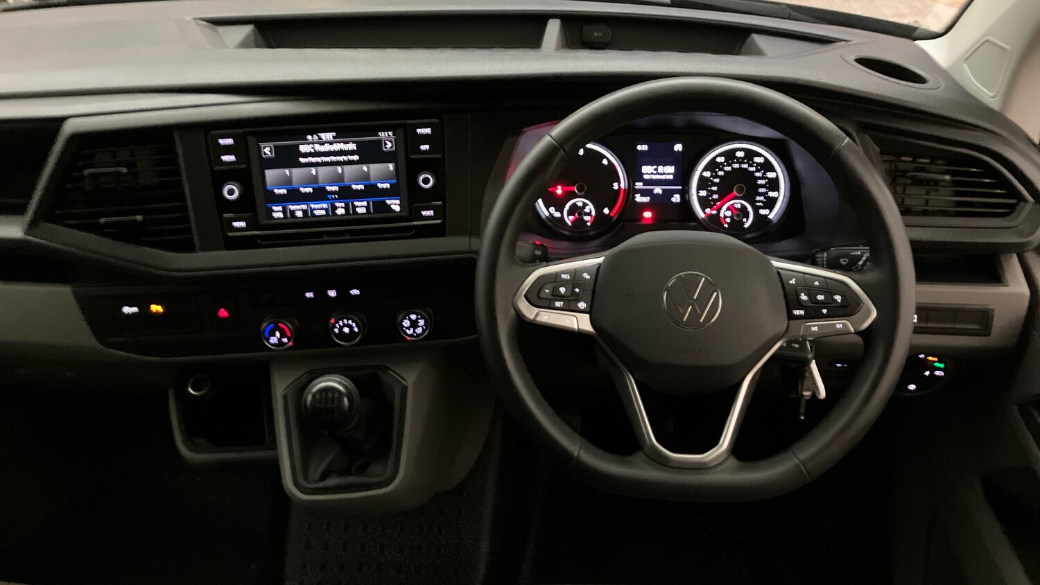 Used Volkswagen Transporter 2022 for sale - 76384897: Photo 9