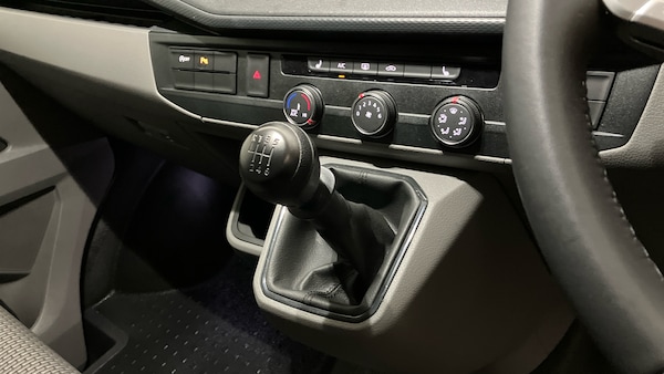 Used Volkswagen Transporter 2024 for sale - 76143062: Photo 14