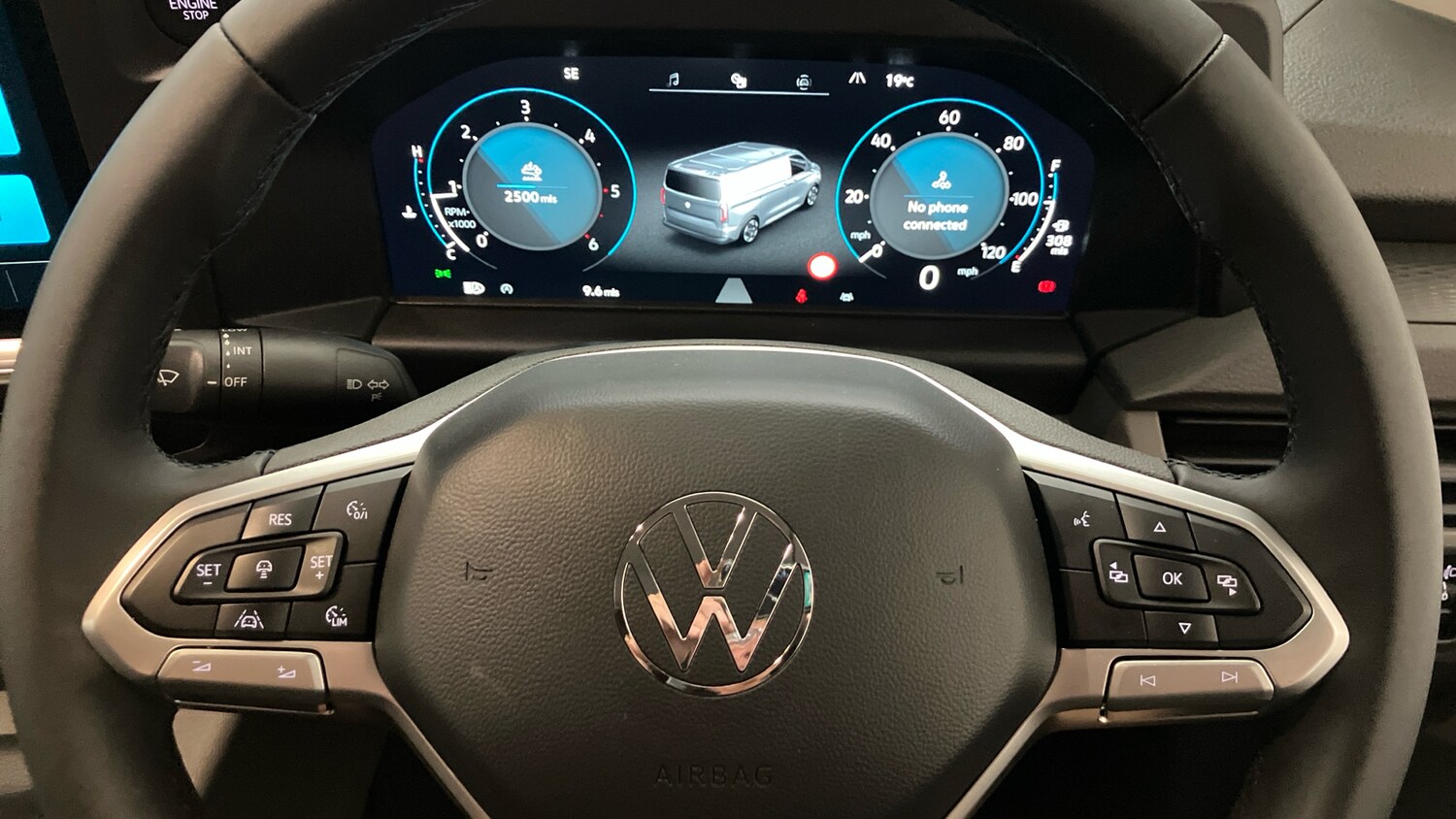 Used Volkswagen Transporter 2025 for sale - 76156514: Photo 10