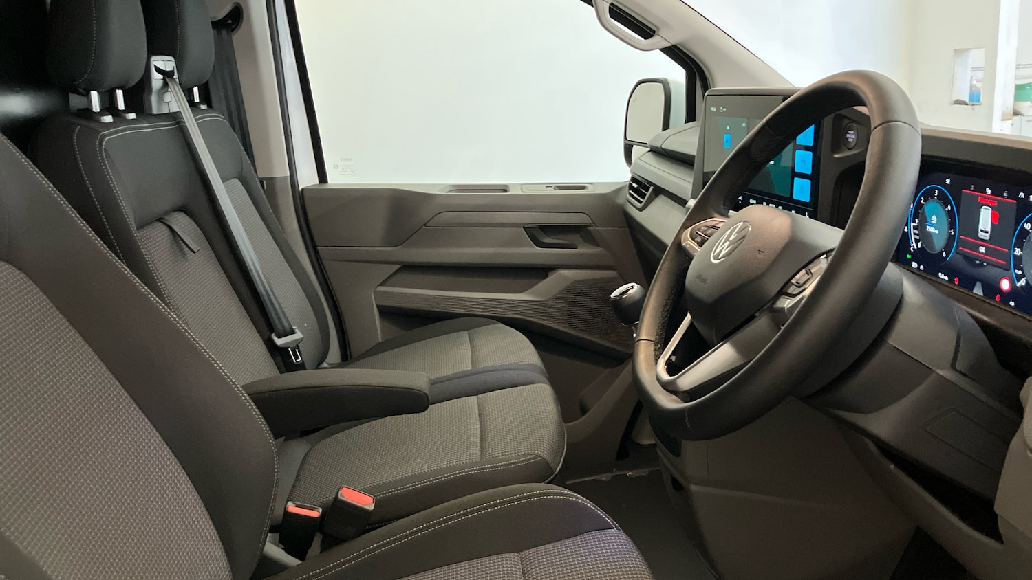 Used Volkswagen Transporter 2025 for sale - 76156514: Photo 15