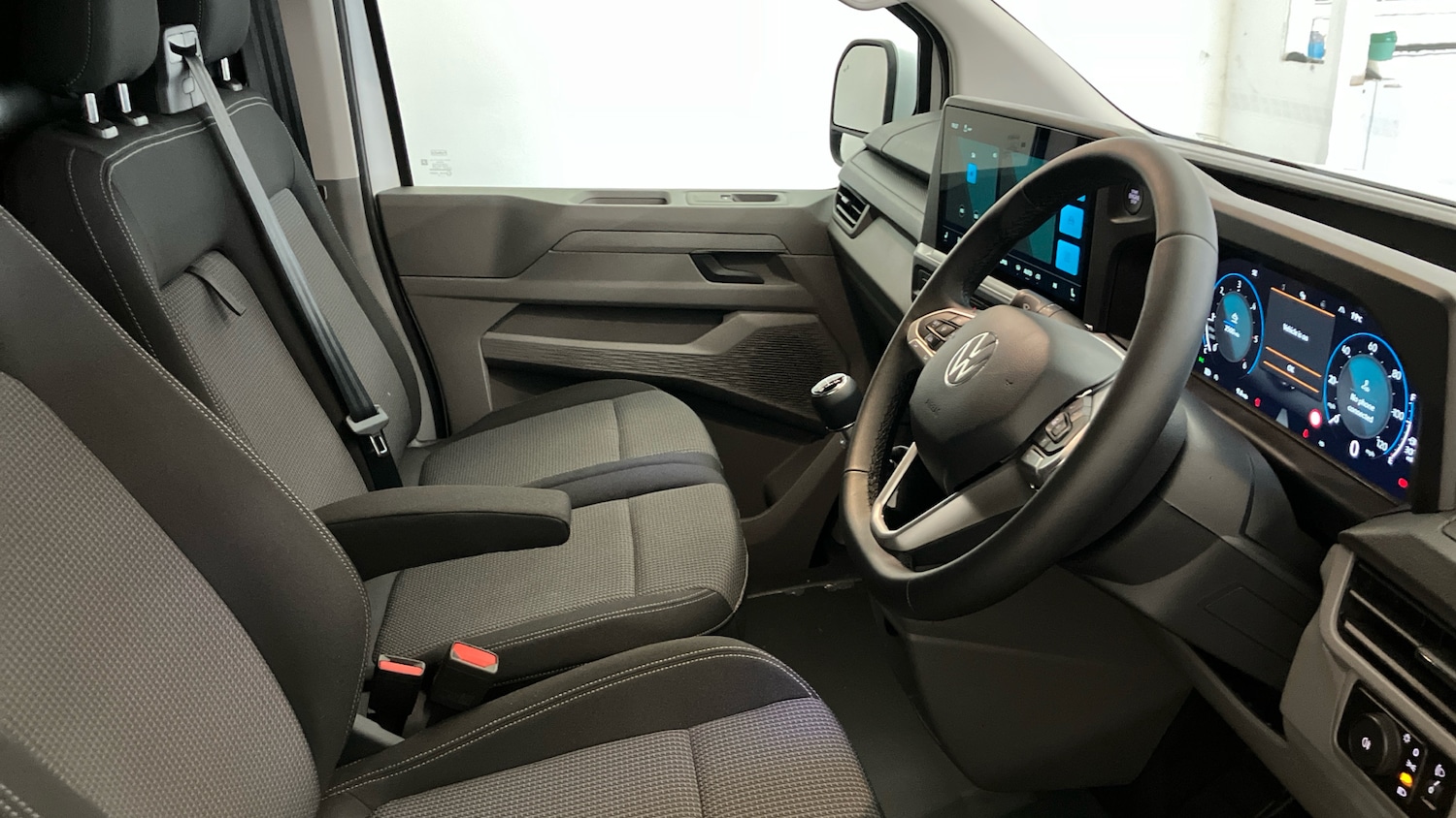 Used Volkswagen Transporter 2025 for sale - 76156514: Photo 26