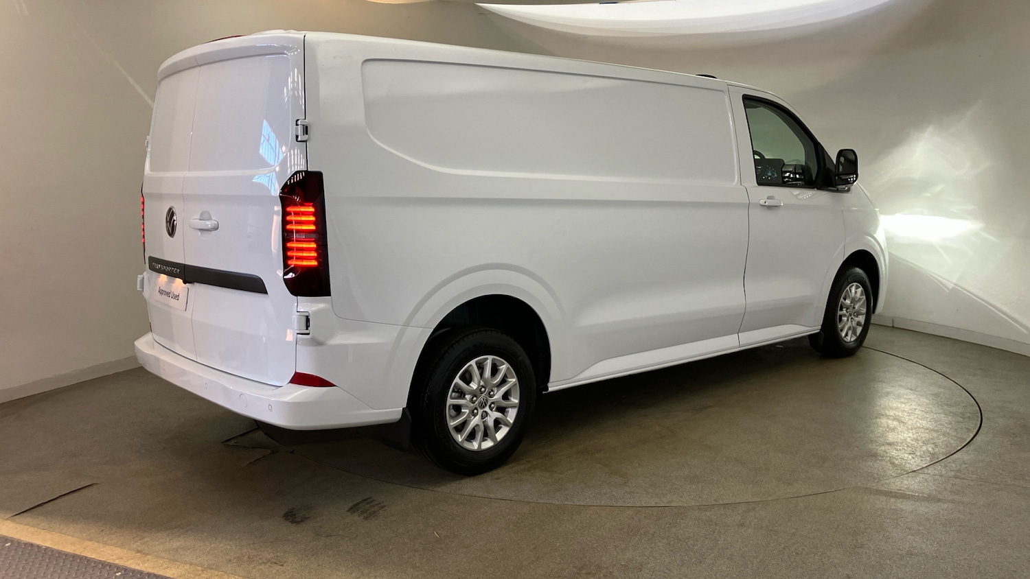 Used Volkswagen Transporter 2025 for sale - 76156514: Photo 31