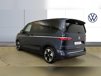 Used Volkswagen Multivan 2023 for sale - 77567327: Photo
