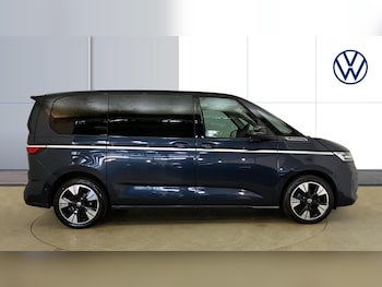 Used Volkswagen Multivan 2023 for sale - 77567327: Photo