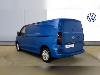 Used Volkswagen Transporter 2025 for sale - 76157715: Photo