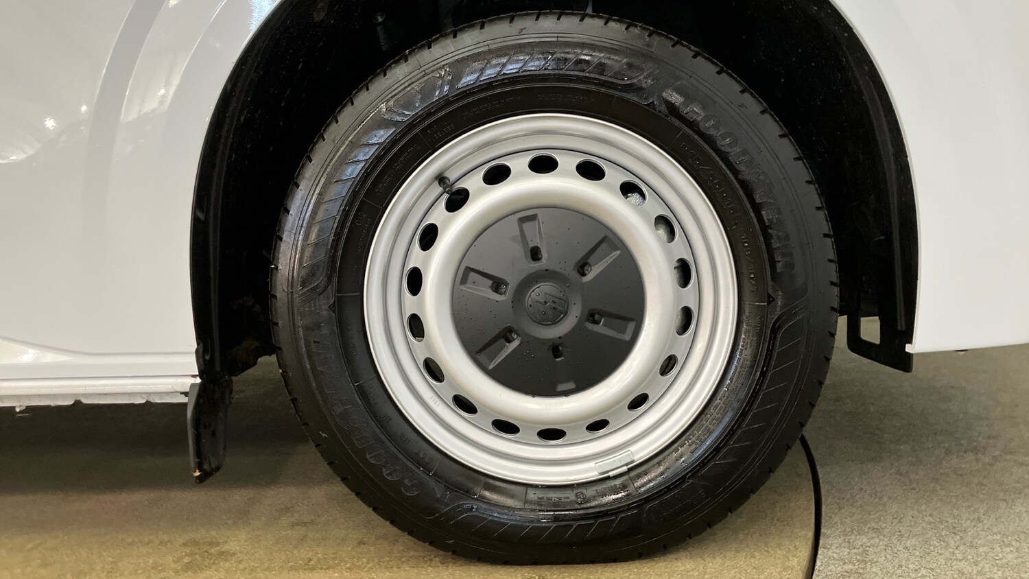 Used Volkswagen Transporter 2025 for sale - 77365123: Photo 5